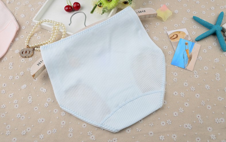 4 món quà đóng hộp đồ lót cotton nữ cao eo tam giác đồ lót Nhật Bản xuất khẩu không có dấu vết 100 cotton bông vải