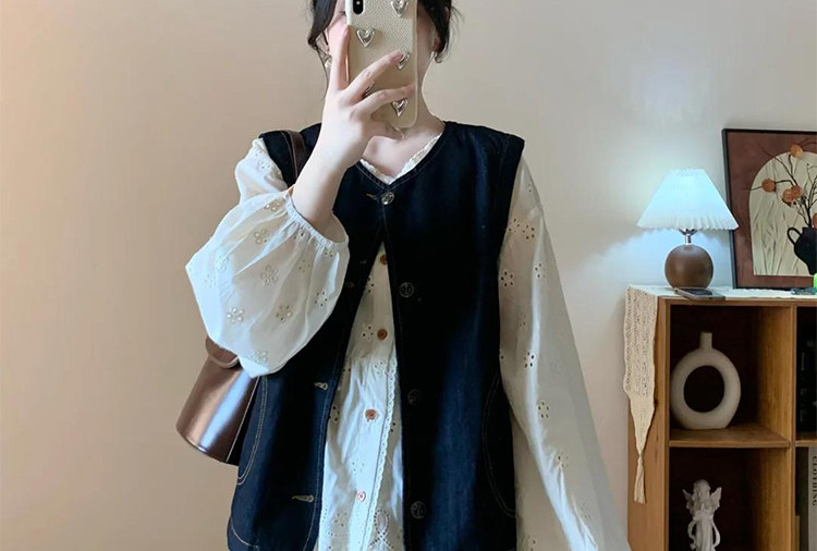 Maternity Wear Autumn Outfit Set 2026 New Retro Denim Vest Shirt Women's Wide-Leg Pants Casual Autumn Three-Piece Set — 23