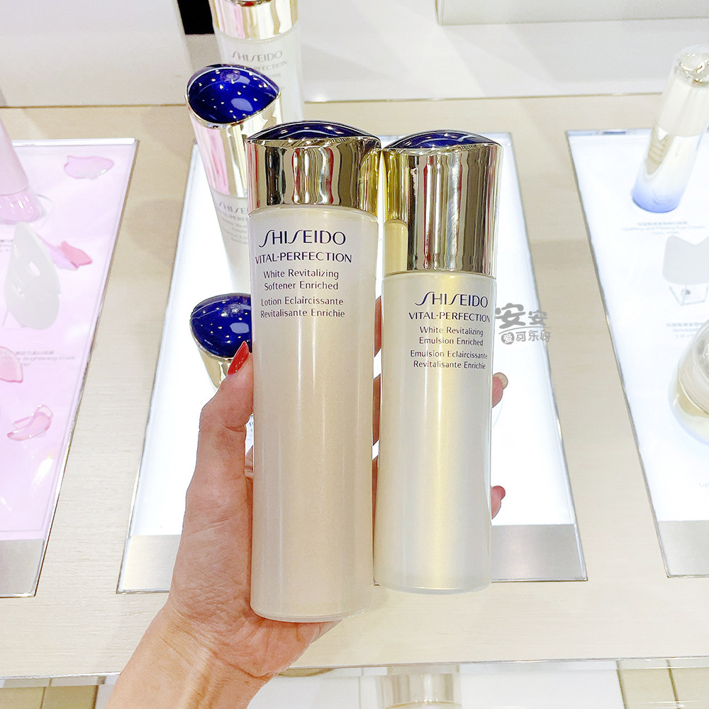 Old version of water cream suit~Shasheng Hang Yuexiang Philippe tightly skin water 150ml emulsion 100ml