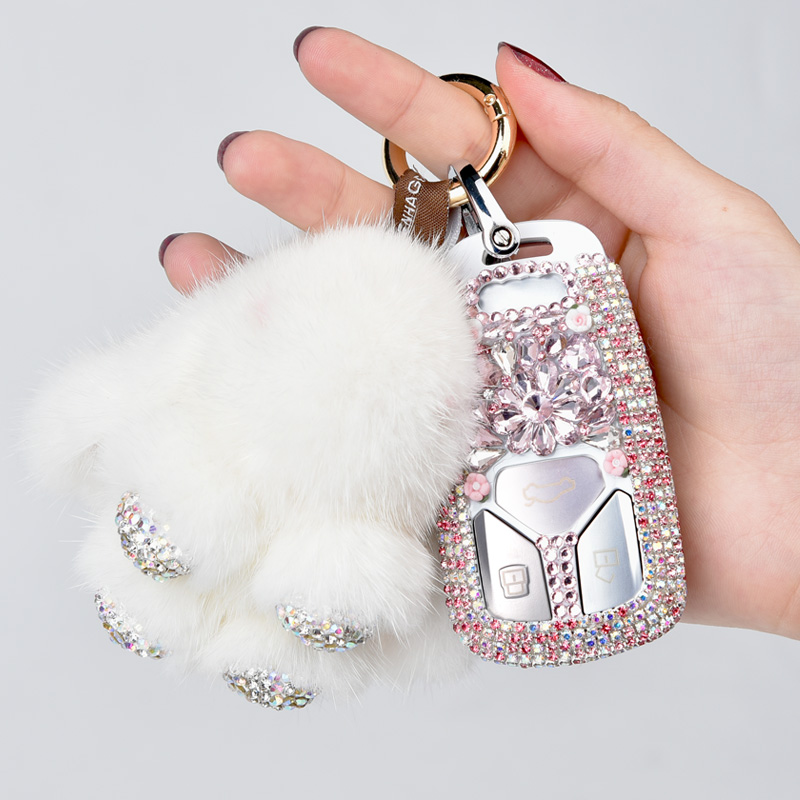 2022 new Audi A4L key sleeve inlaid drill woman Q5L Q7 Q7 A5 A5 Q3 Q3 car key buckle upscale