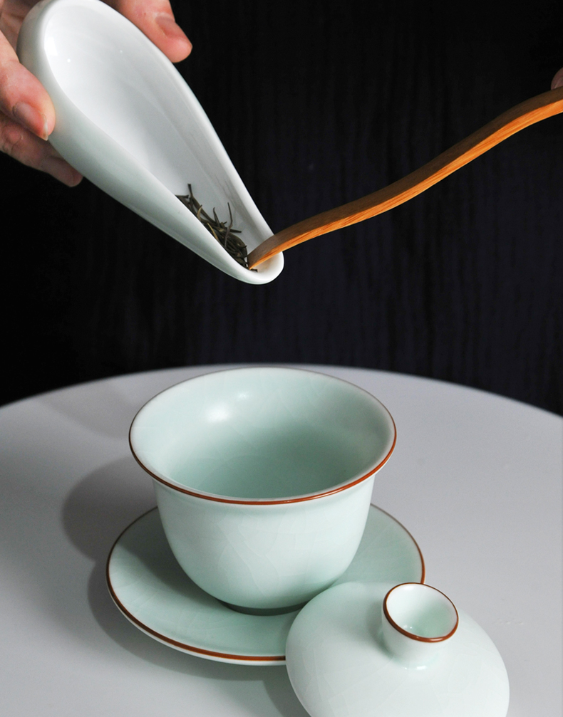 Your up three just tureen ceramic bowl with a single three cups just a cup of tea bowl of kongfu tea white porcelain hand grasp pot