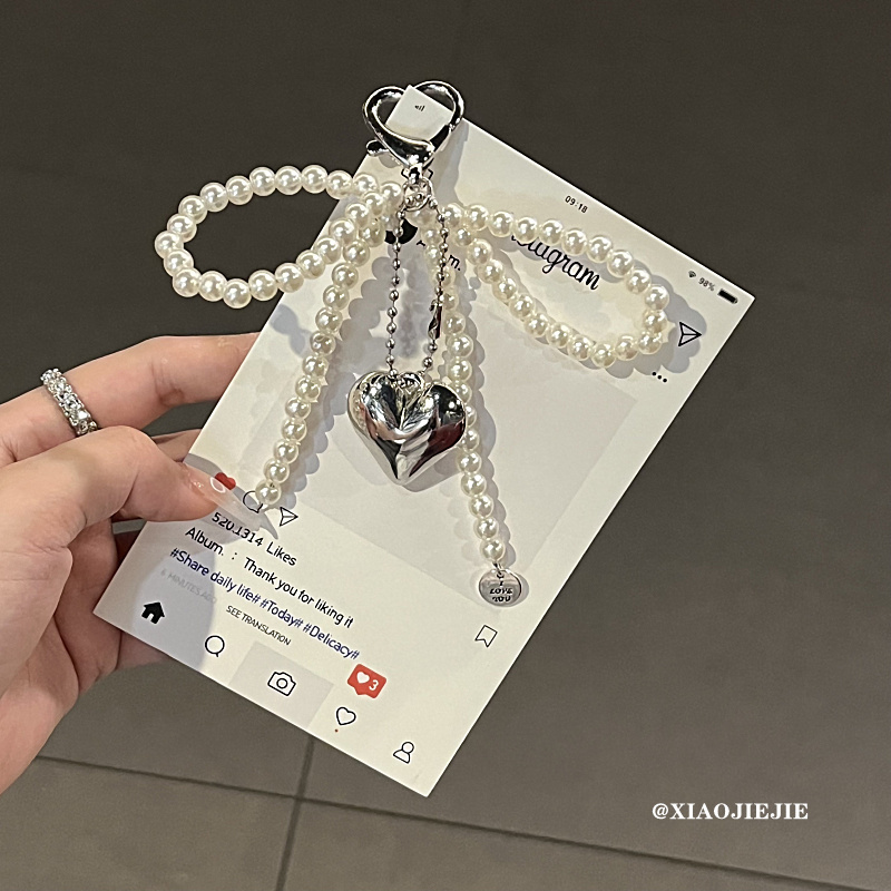 Korean Style ins Pearl Bow Heart Keychain Bag Pendant Hanging Chain Decoration Sweet Girl Chain Beaded