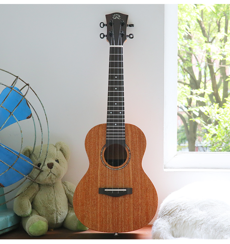 Realsun Ryu SC110 Ukkeri 23 inch peach cardio panel micro guitar ukulele beginning girl