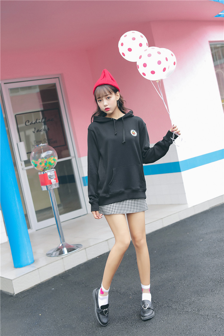 [Spot] Trunk 16 mùa thu và mùa đông thêu Murakami Takashi hoa hoodie đôi áo len trùm đầu nam và nữ áo len cổ cao