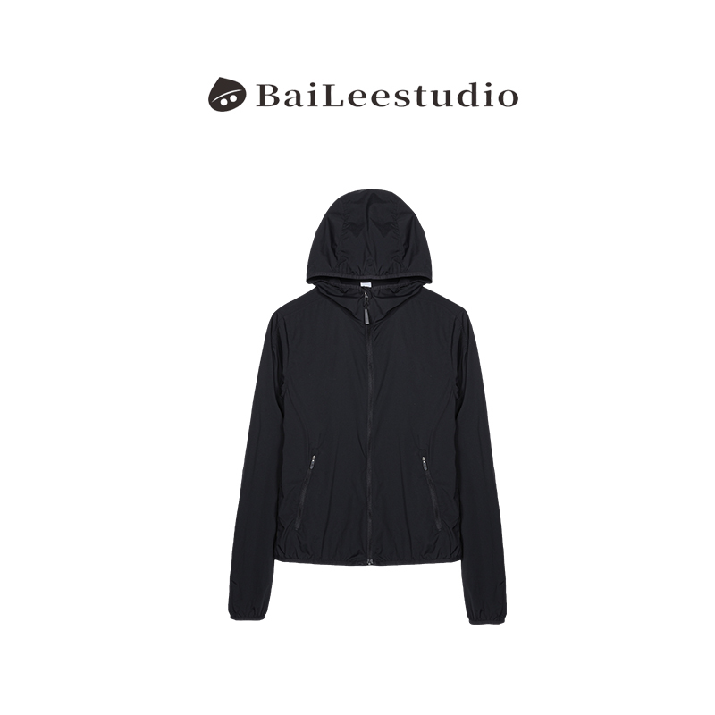 【Bai Li Liangpin】2026 New Model Small Size Outdoor Sports Waterproof Jacket for Women, Black Casual Short Coat 【Bai Li Liangpin】2026 New Model Small Size Outdoor Sports Waterproof Jacket for Women, Black Casual Short Coat