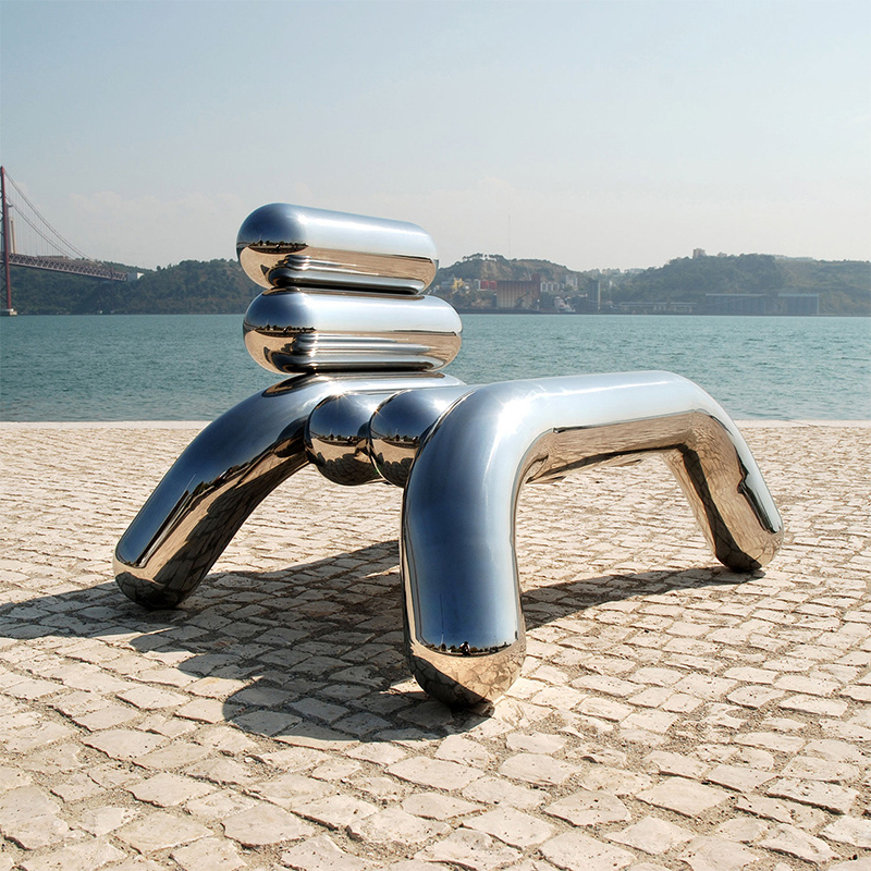 Clothing store display rack display rack soft acrylic stainless steel net red women's clothing store photo window decoration props