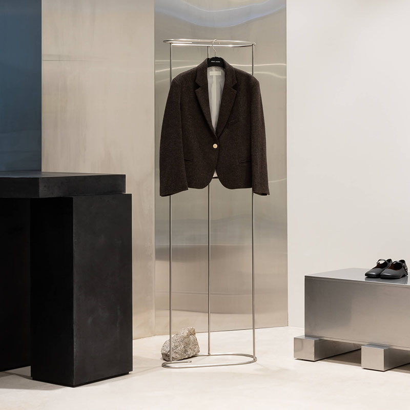 Clothing Store Display Shelf Middle Island Landing Style Positive Hanging Solid Stainless Steel Display Desk Women's Clothing Store Shelves