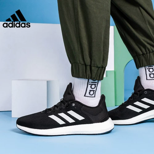 Adidas, беговые кроссовки