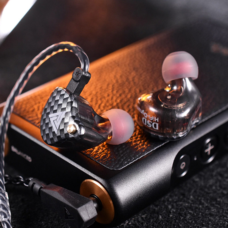 Mobile phone earphone double-moving coil sports in-ear wire control pluggable earphone with wheat high sound quality HIFI mobile phone universal