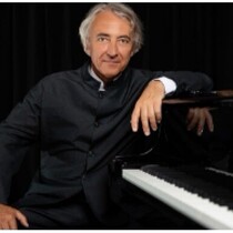 Jean-Efran Bavouzet as Debussy