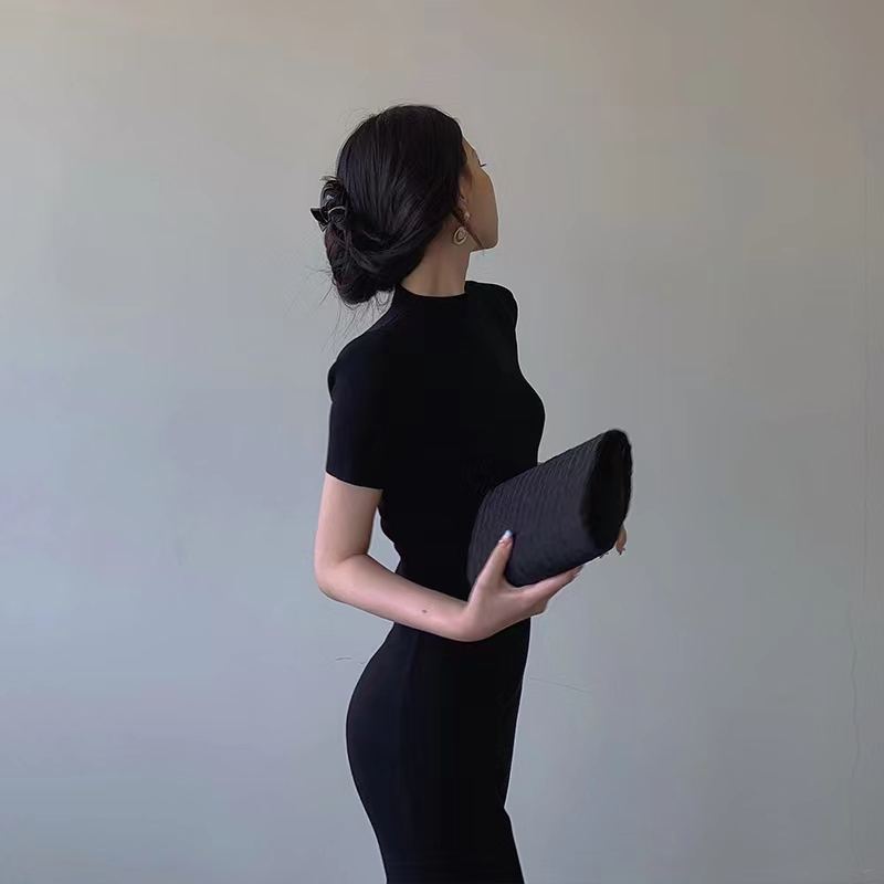 2026 New Spring and Summer Dress Women's High-End Tight-Fitting Hip-Hugging Knitted Base Black Dress Elegant Long Dress