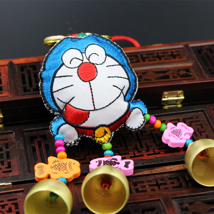 Yunnan National Wind Embroidered Embroidery Handmade Wind Bells China Knot Bronze Bell Creative Home Hanging Decoration Door Decoration