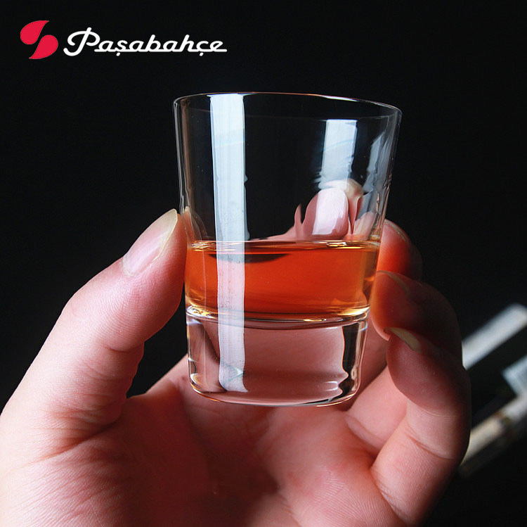 Turkey imports Pasha Pasha Qi liquor Cup crystal glass enguls goblet with a glass of wine