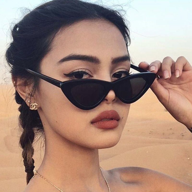 Cat Eye sunglasses female Han version Chains Black ins nets Red and American retro port Wind Triangle cute to blame sunglasses