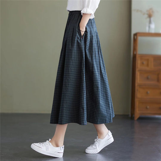 Original Artistic Cotton and Linen Plaid Skirt with Drape, Slimming, Versatile A-Line Skirt, Gentle Skirt, Mid-Length for Petite Figures