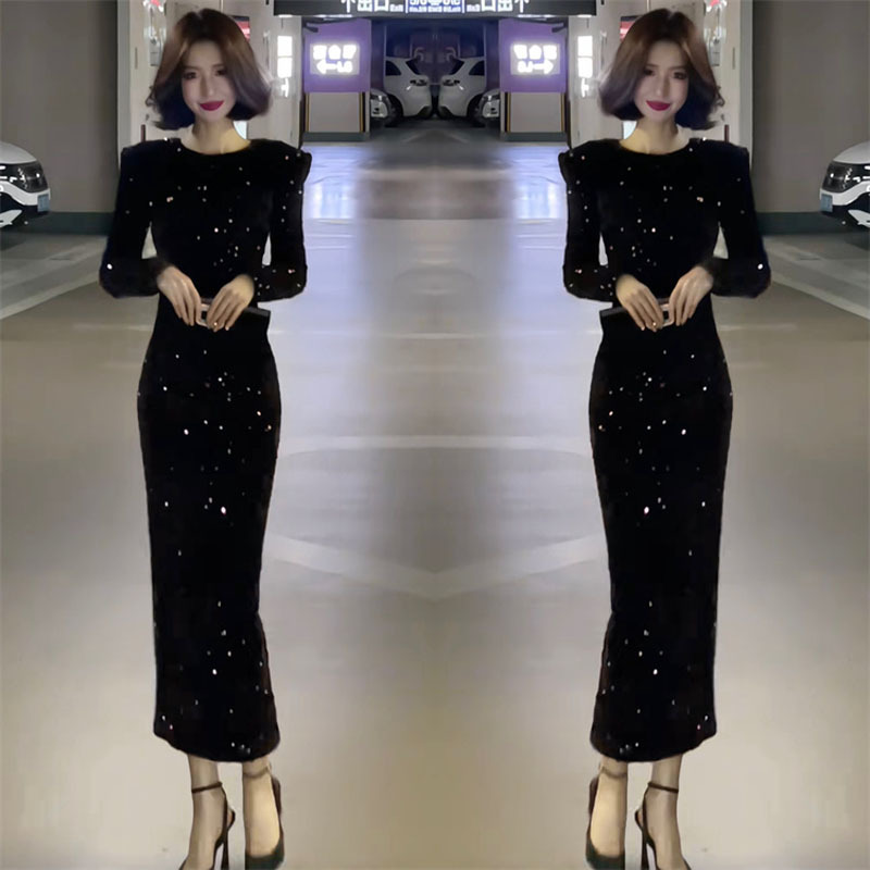 2026 Autumn New Internet Celebrity Style Elegant and Sophisticated Heavy Craftsmanship Mature and Chic Sequin Design Slim-Fit Women's Dress