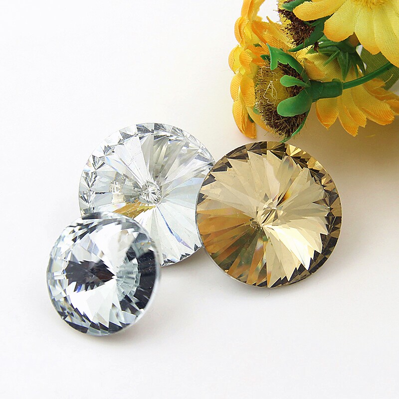 Soft-covered metal crystal button high-grade gemstone round brick inlaid diamond button sofa fur decoration rhinestone button