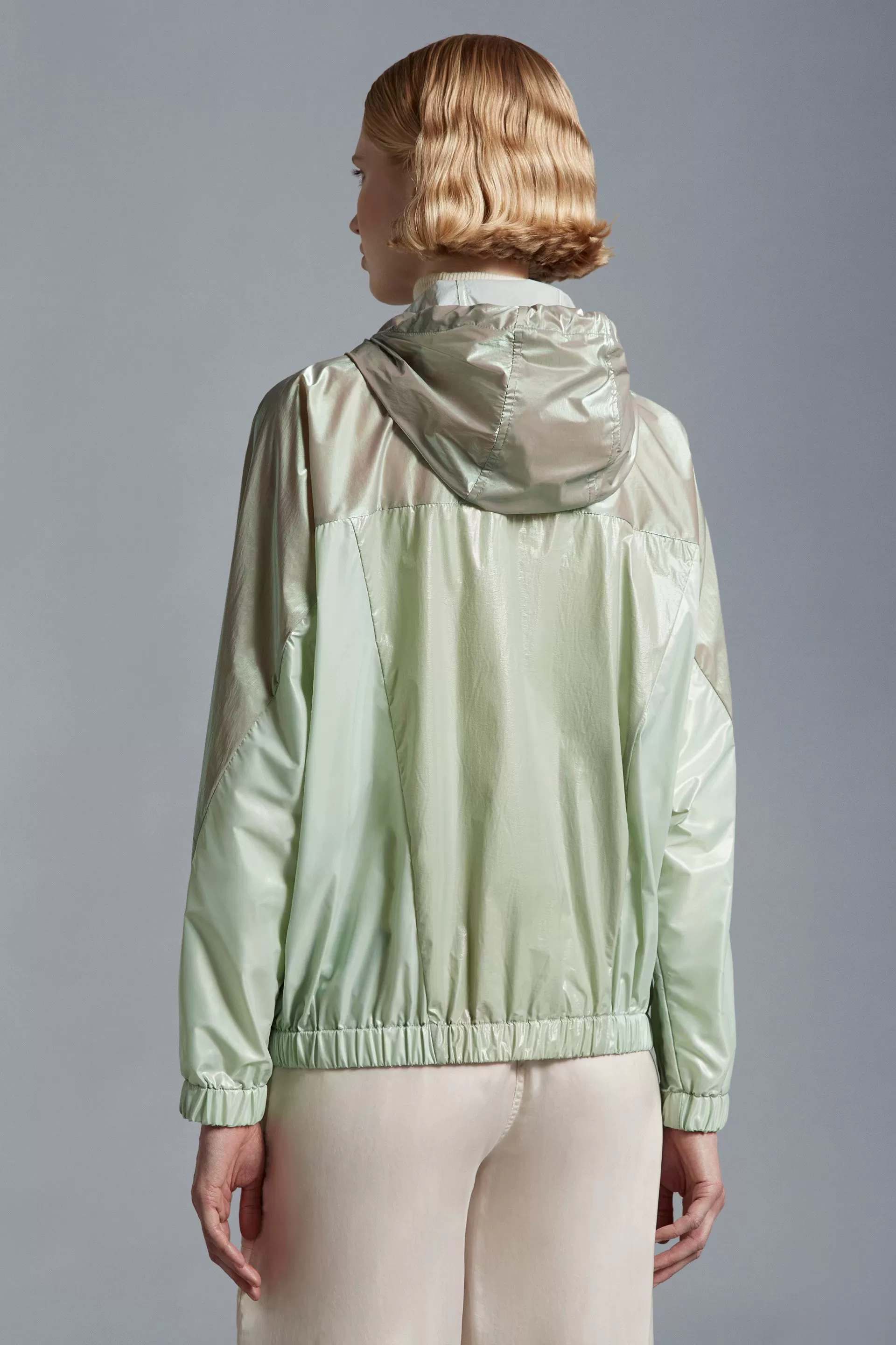 Куртка-кейп с капюшоном Moncler для повседневной носки, весна-лето 2023, подлинная покупка i10931A00054596L9-