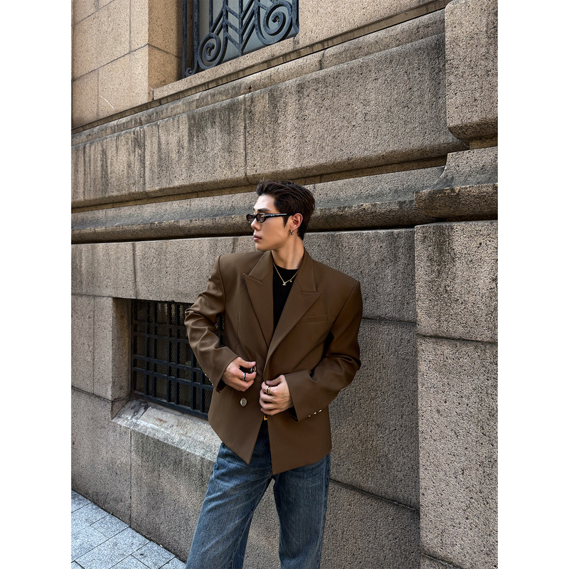 Dbw Doublewin High-Intelligence Versatile Right-Angle Shoulder Slightly Cinched Waist Short Blazer with Structured Shoulder Pads