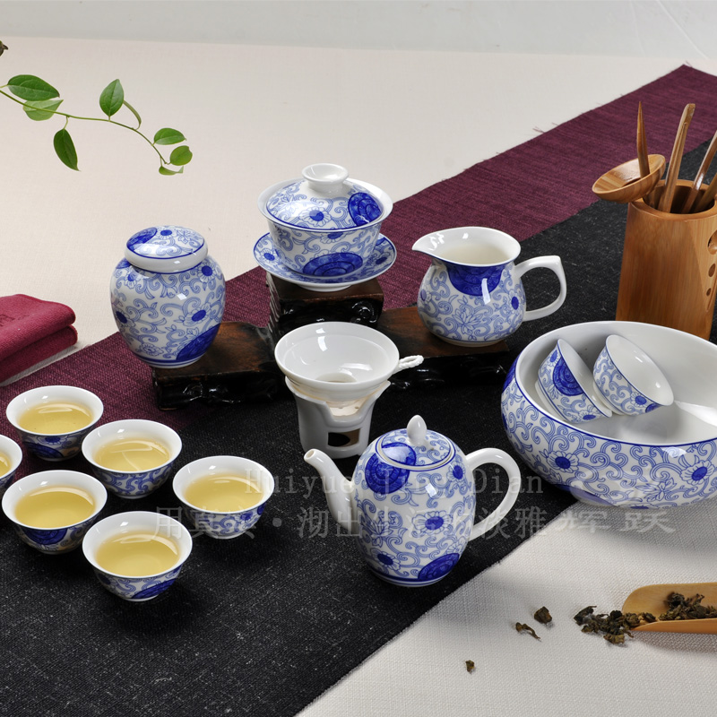 Fai jump a blue and white porcelain tea set a complete set of kung fu tea sets tea tureen sea green flowers