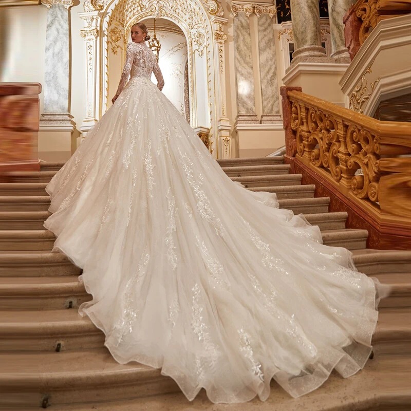 Long-Sleeved Wedding Dress 2025 New Style Bride High-Neck Long-Sleeved Lace Slim-Fit Trailing Luxurious Fluffy Wedding Dress Long-Sleeved Wedding Dress 2025 New Style Bride High-Neck Long-Sleeved Lace Slim-Fit Trailing Luxurious Fluffy Wedding Dress