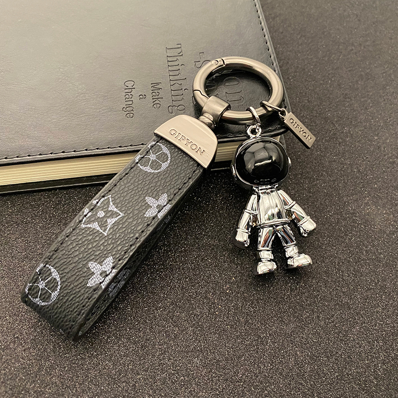 Suitable for Lv Astronaut Car Keychain Pendant, Astronaut Keychain, High-End Bag Trendy Accessory for Men
