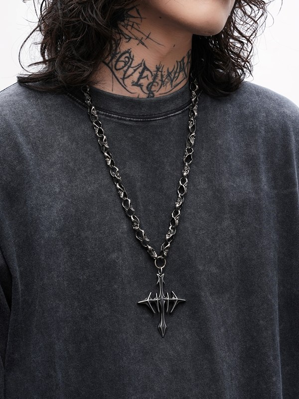 Loveiswar【Castle Skeleton Shadow】Original Handmade High-End Heavy-Duty Wasteland Retro Punk Cross Necklace