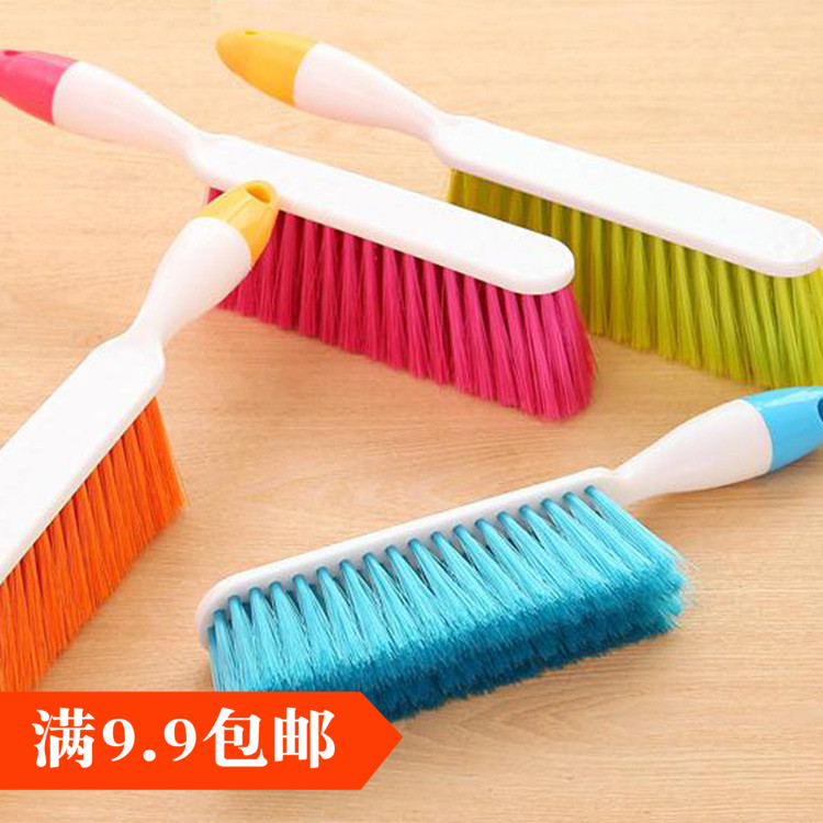 Household cleaning Thickened and enlarged candy-colored plastic bed brush Brush bed brush sofa bed sheet cleaning brush dust brush