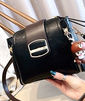 Черный (подвеска дается случайно)