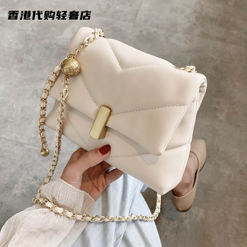 French official women's kit new light and luxurious texture genuine leather advanced sensation 100 hitch satchel satchel chain bag soft leather