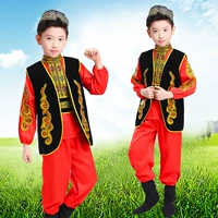 Красная шапка, удобная обувь, бахилы