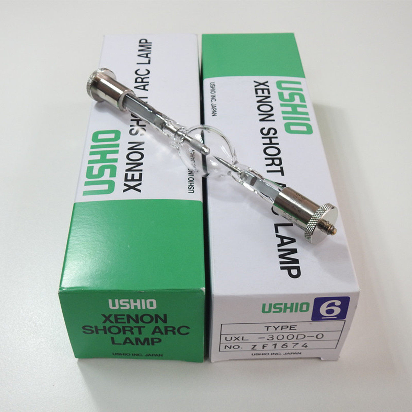 优秀USHIO牛尾UXL-300D-O 300W光谱仪荧光光度计分析仪器短弧氙灯