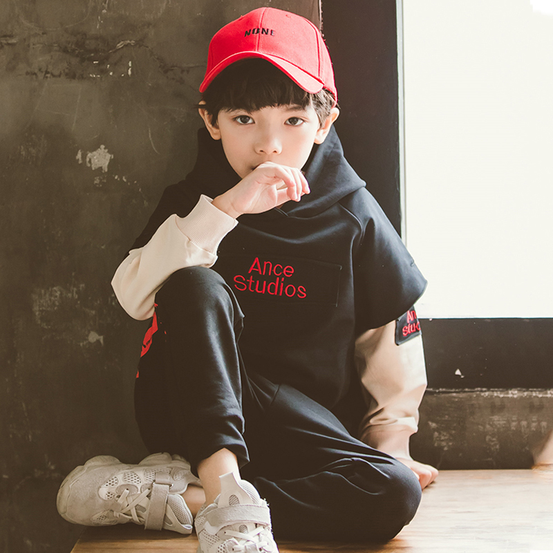 Boy 2020 new boy sports tide clothes spring and autumn suit Korean version of foreign style autumn dress two-piece medium big boy tide