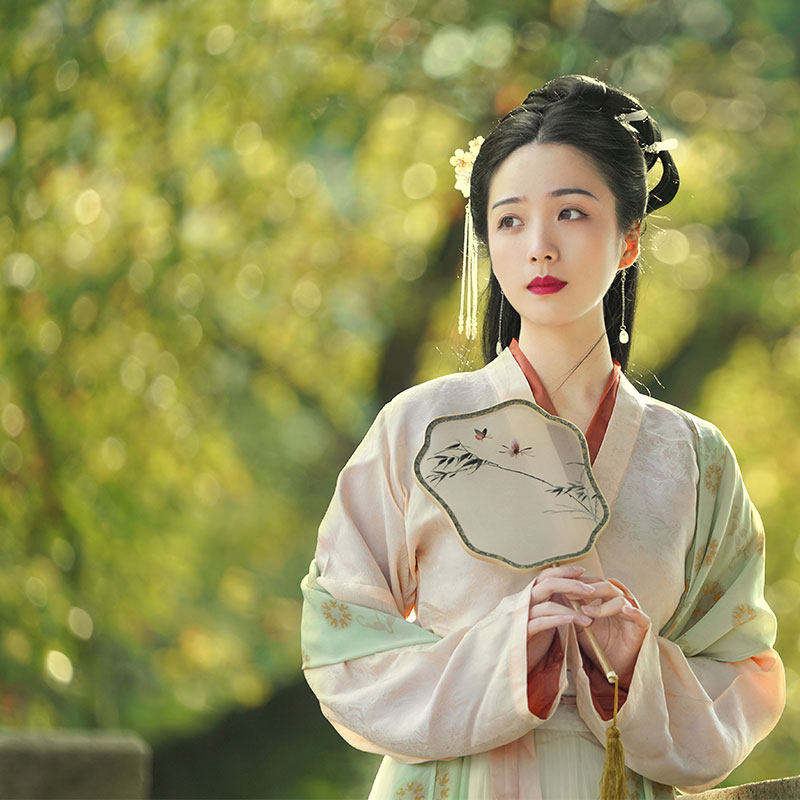 (Female Recuperation) Foot Soak Traditional Chinese Medicine Bag Ladies Conditioning Body Cold, Warming Body, Menstrual Bath, Dispelling Cold and Wet Foot Bath Powder