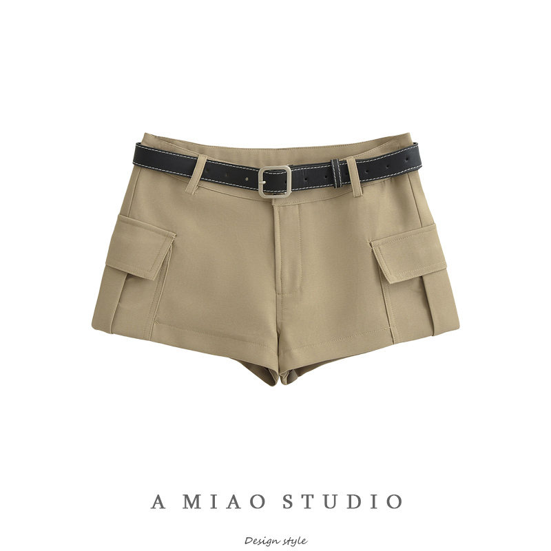 American Retro Hot Girl Low-Waisted Wide-Leg Cargo Shorts with Belt and Pocket Details, New Summer Sexy Hot Pants Trend American Retro Hot Girl Low-Waisted Wide-Leg Cargo Shorts with Belt and Pocket Details, New Summer Sexy Hot Pants Trend