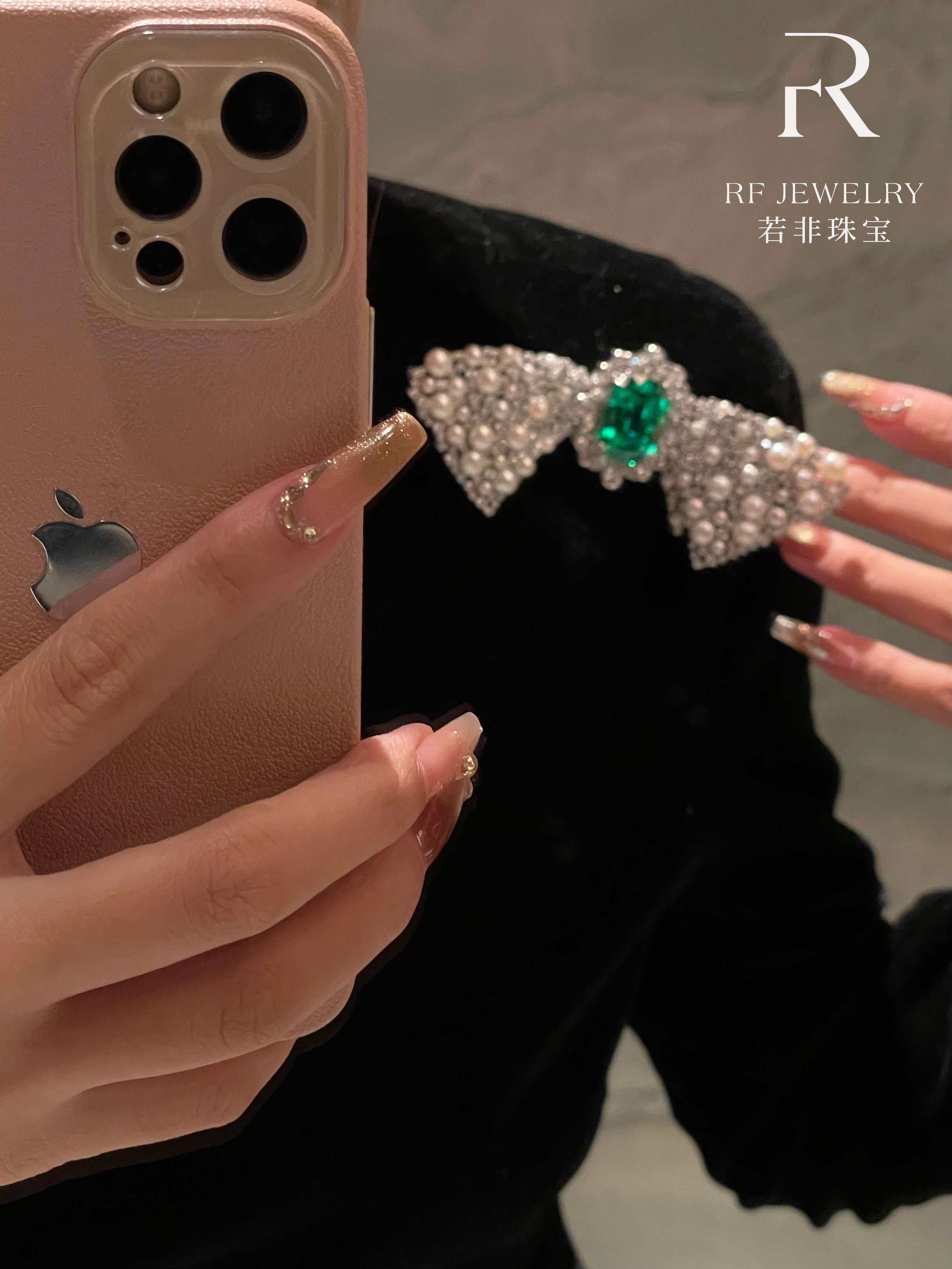 Серебряное ожерелье 若非珠宝｜淡水珍珠蝴蝶结祖绿色胸针｜s925银镀金