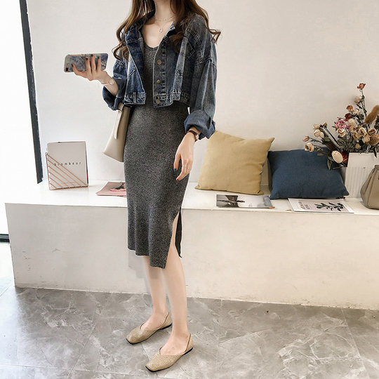 2025 Spring New Vintage Hong Kong Style Denim Jacket for Women, Short Loose Korean Version Bf Casual Denim Coat Trendy