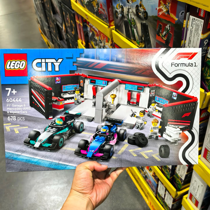 Shan Chaomu Purchases Lego City Series 60444 F1 Mercedes Amg and Alpine Racing Cars