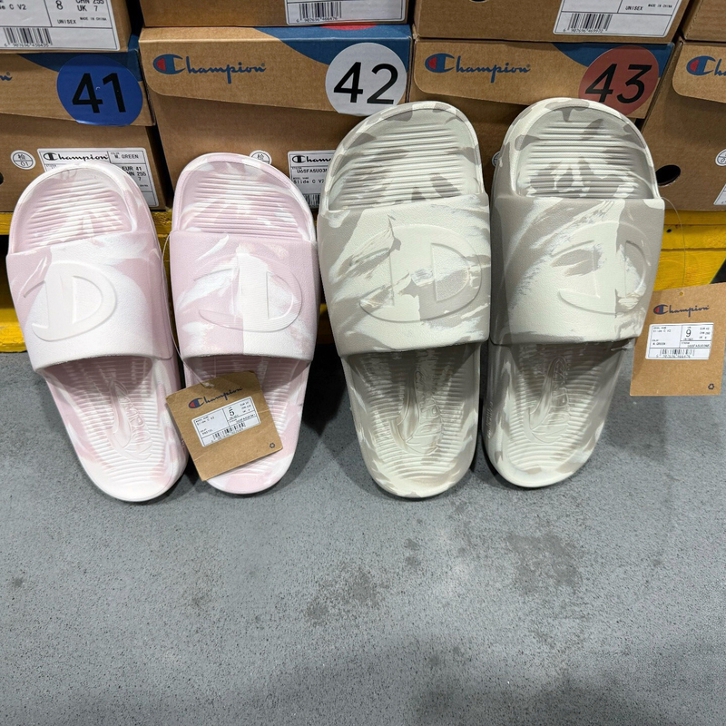 Shan Chaomu Purchasing Champion Unisex Slippers, Champion Slippers for Men and Women, Summer Home Non-Slip Slippers for Couples Shan Chaomu Purchasing Champion Unisex Slippers, Champion Slippers for Men and Women, Summer Home Non-Slip Slippers for Couples