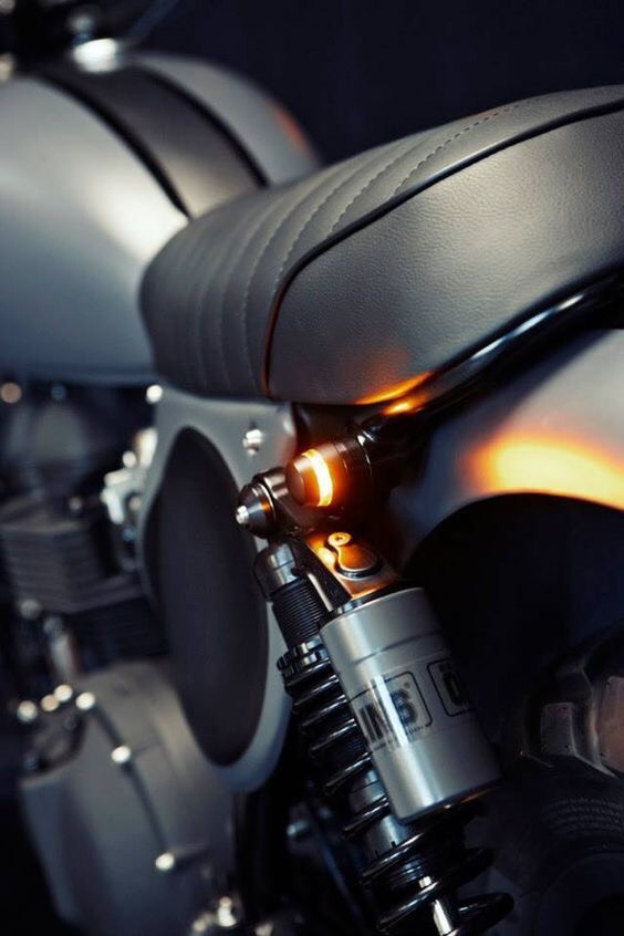 Kai Yue 500 juvenile lion 752 retrofit direction light turn light direction light super bright LED Mini direction light universal