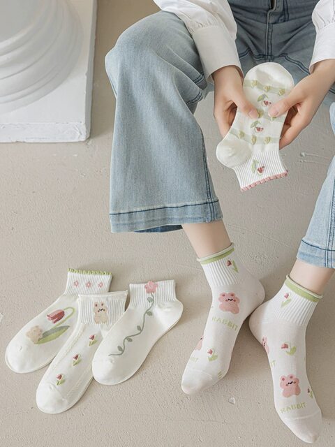 Socks ແມ່ຍິງ Summer ບາງ Socks ວິທະຍາໄລພາສາຍີ່ປຸ່ນແບບ tube ສັ້ນ Waizi ດອກງາມນັກສຶກສາພາກຮຽນ spring ແລະ Summer ແບບຢູ່ໃນທ່າອ່ຽງ