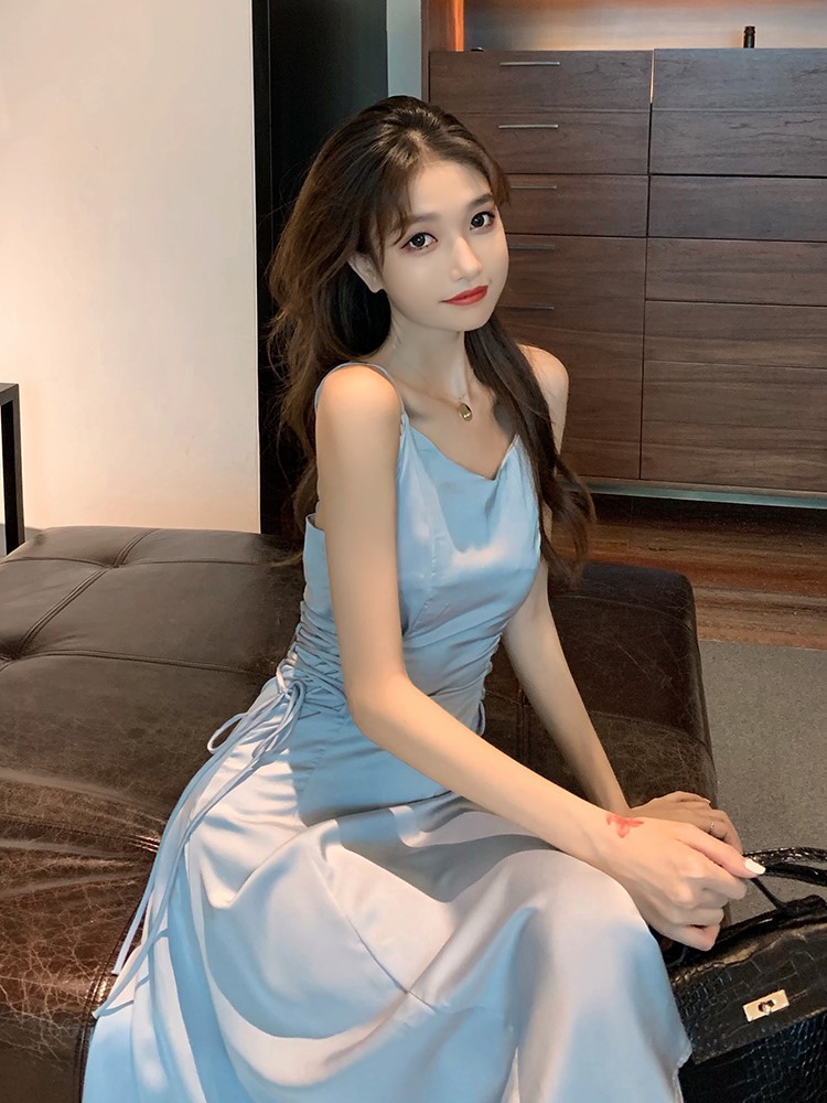 Yia Goddess Fan medium long version V collar pendant with skirt children 2020 Summer new collection waist display slim strap retro one-piece