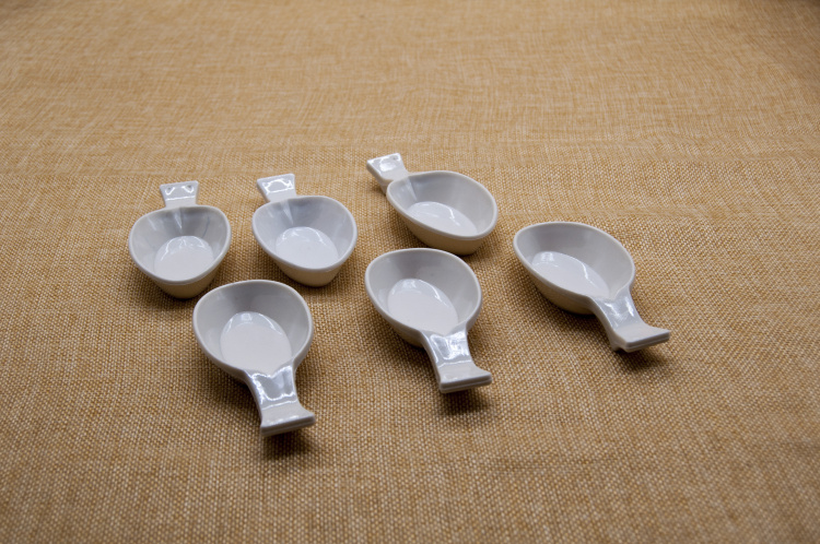 Wenfang Four Treasures Calligraphy supplies Multi-functional plastic ink dish Brush holder Pen wash pen shelf Water dish for ink