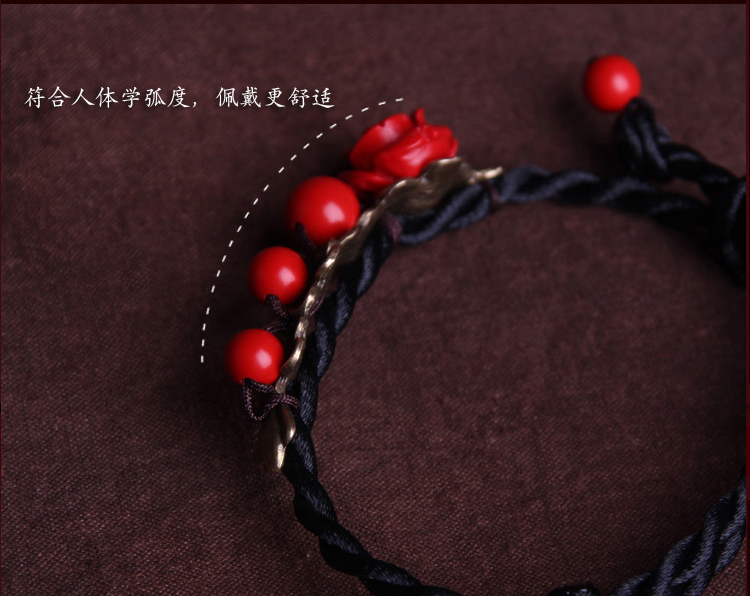 Nhỏ và đẹp theo phong cách dân tộc retro đơn giản Sen vòng chân nữ dệt dây chân ác sinh viên Hàn Quốc phiên bản chân vòng hoang dã vòng chân cá chép nữ
