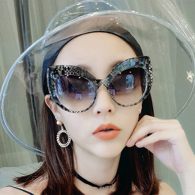 Fashion cat eyebutterfly sunglasses retro trend elegant sea edge temperament sunglasses anti-UV glasses