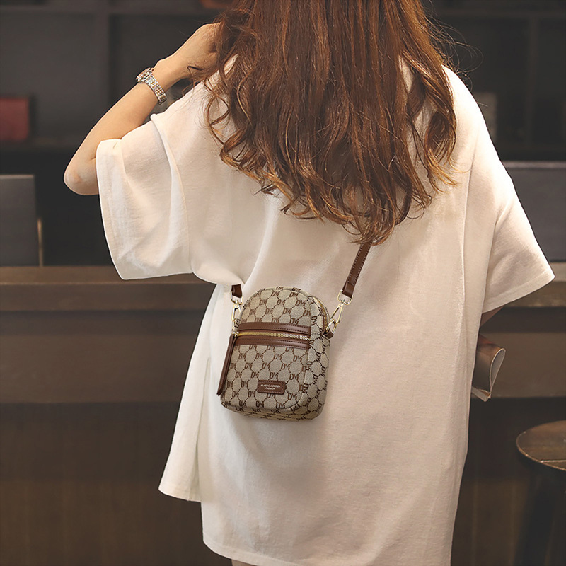 Ole Women's Handbag, Portable Phone Bag, New Fashion Versatile Mini Crossbody Bag with Stylish Letter Print Design Ole Women's Handbag, Portable Phone Bag, New Fashion Versatile Mini Crossbody Bag with Stylish Letter Print Design