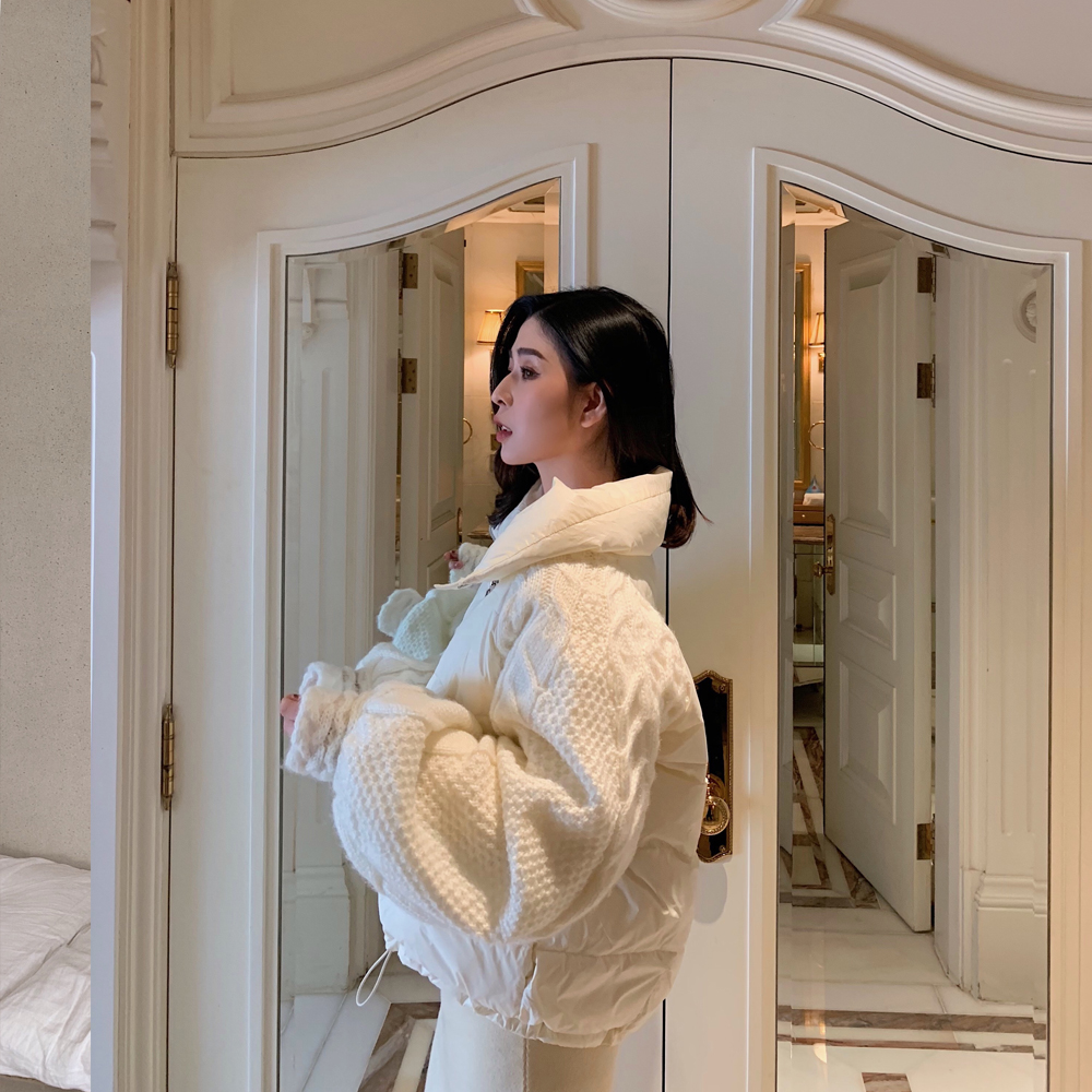 WALKINDARK] knitted sleeve stitching short padded jacket women's 2020 winter new small padded jacket