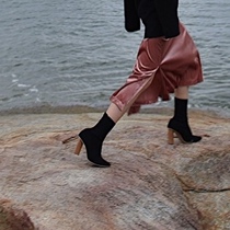 Walkindark] medium-high cylinder socks boots thick heel pointed knitted boots elastic full of heels and shoes with high heel