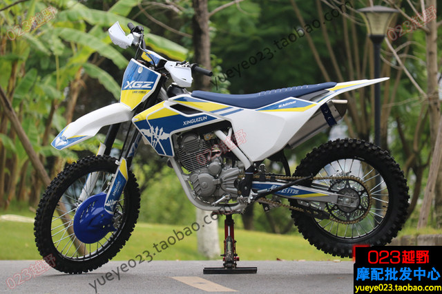 ເຮືອບິນ Noble Land Husqvarna K18 ພາຍໃນປະເທດ 250CC off-road ເສັ້ນທາງປ່າໄມ້ພູເຂົາສູງລົດຈັກ