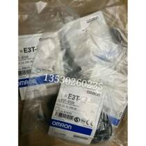 Brand new second-hand sales Omron through-beam photoelectric switch E3T-ST22 original fake one penalty ten